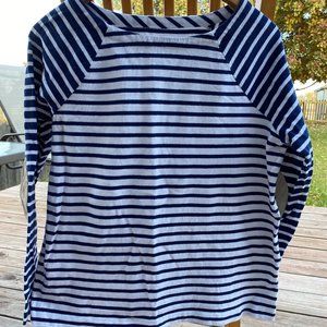 Vineyard Vines navy and white striped top with elbow patches size Medium